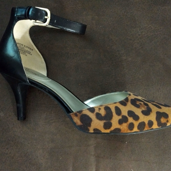 Worthington Shoes - Worthington pointed toe heels